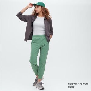 Uniqlo Ultra Stretch Jogger Pants
